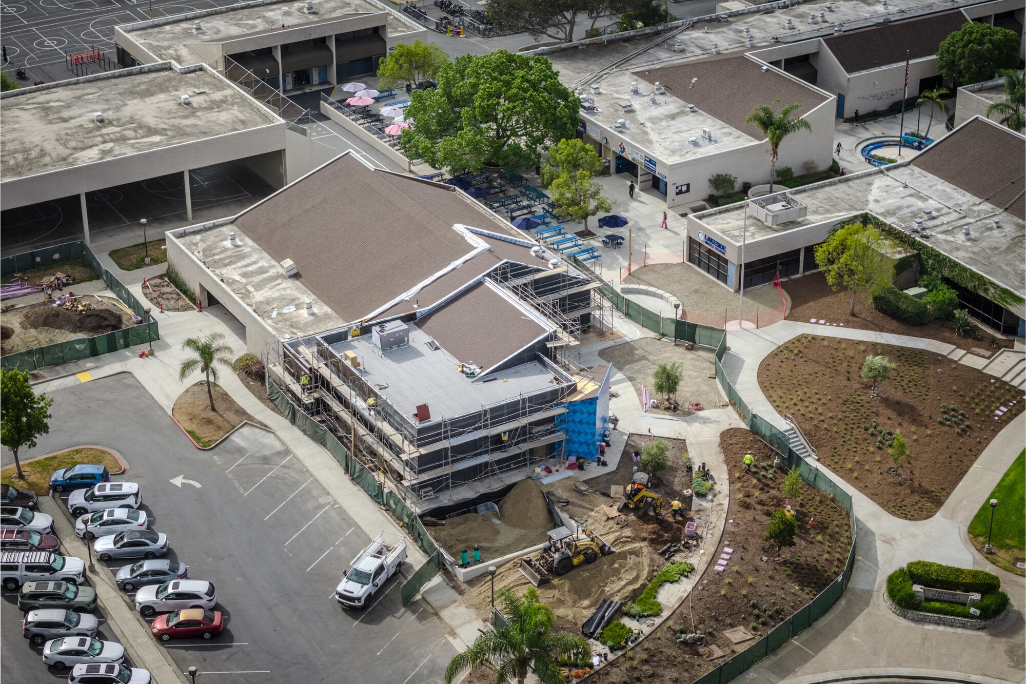 Aerial view of the Lakeside Middle School campus with the multipurpose building addition under construction